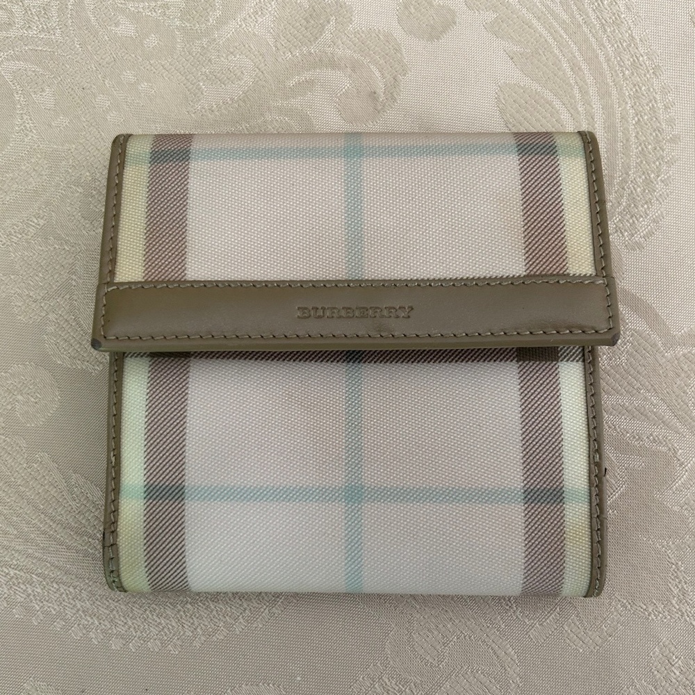 Burberry Pink Nova Check Wallet